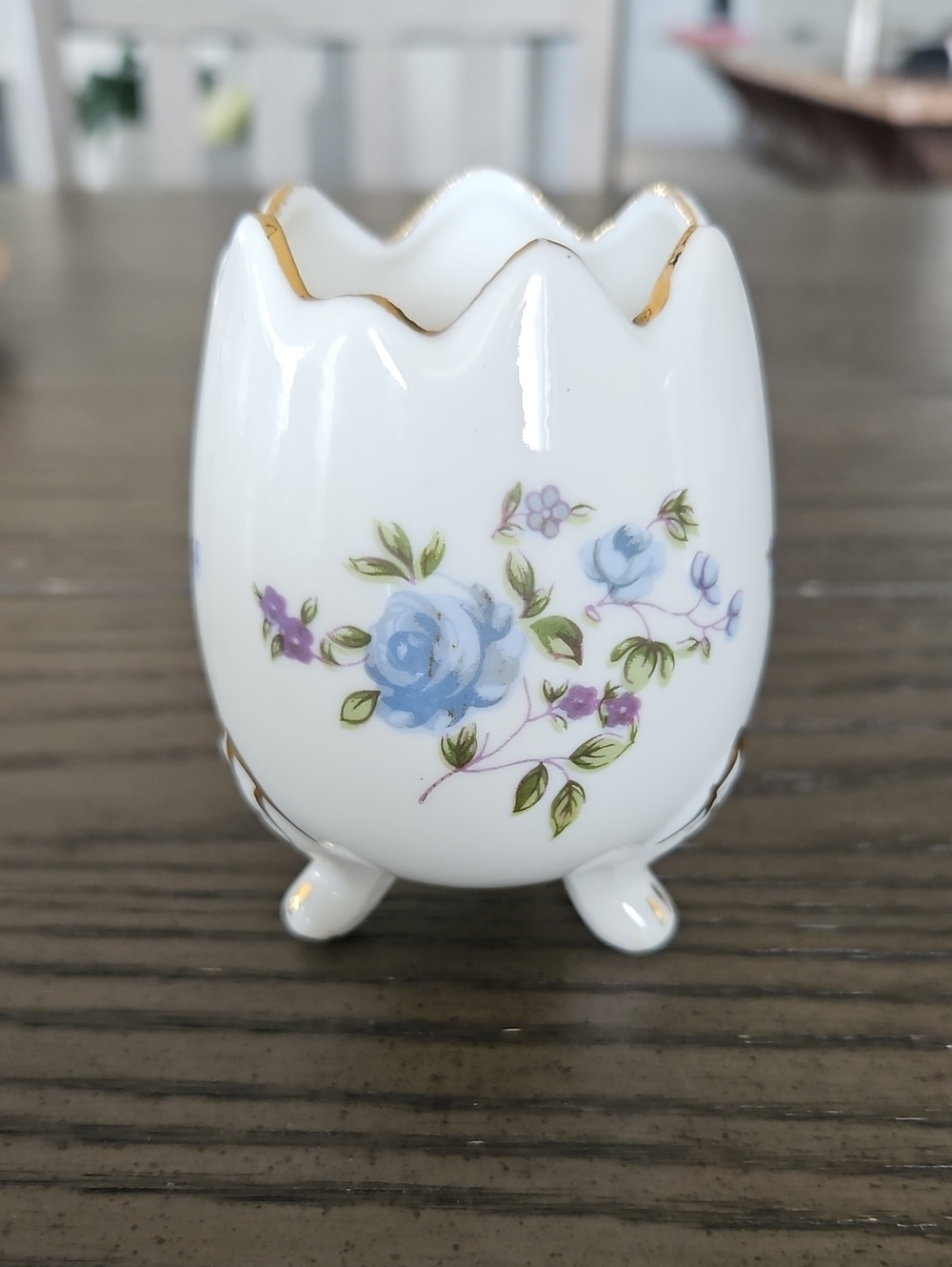 Vintage 3 Legged Footed Egg Planter/Candle Holder